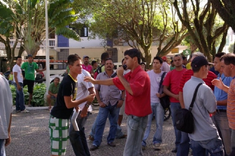 Manifestao dos demitidos  2009